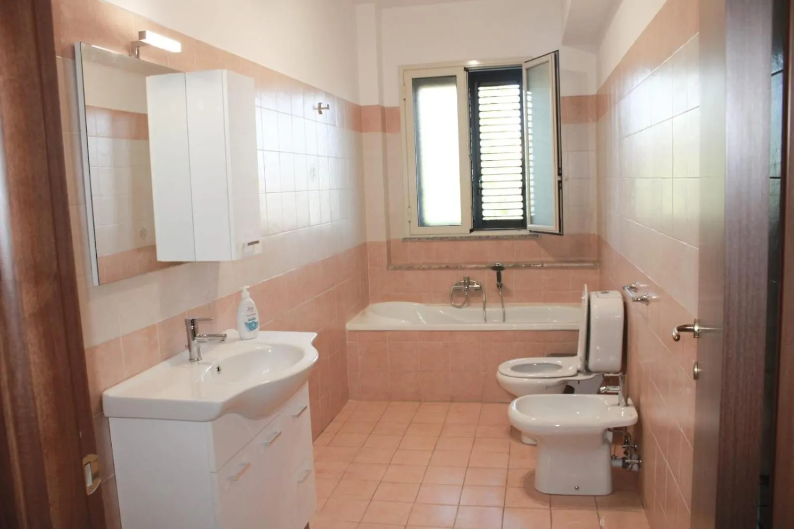 A Due Passi Da Apartment Mascali